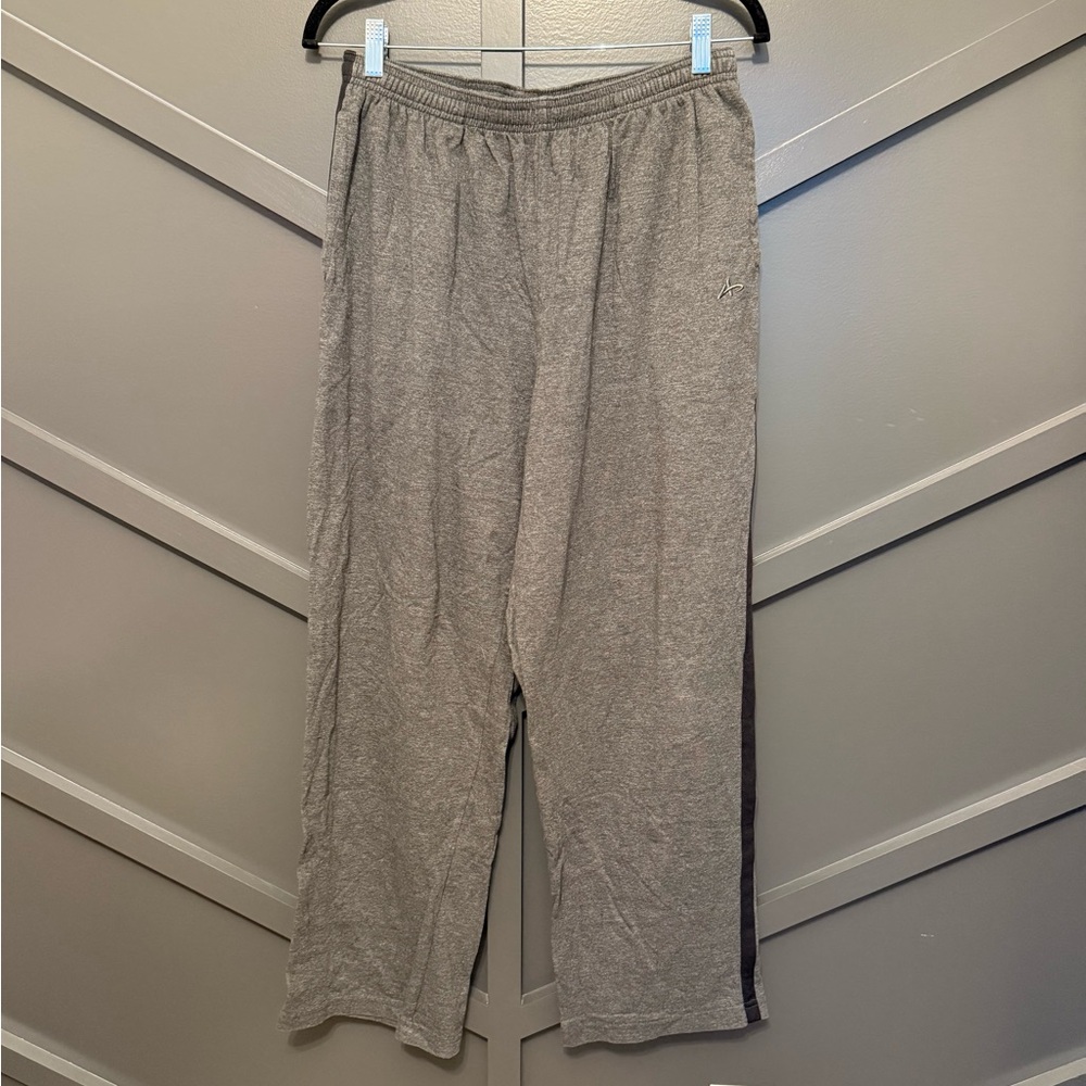 ☀️Athletech Charcoal lounge pants with black stripe